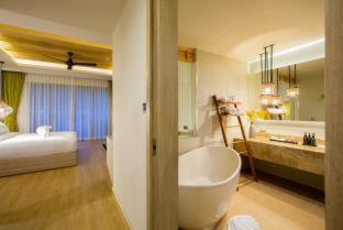Sea Fan Deluxe Double or Twin Room