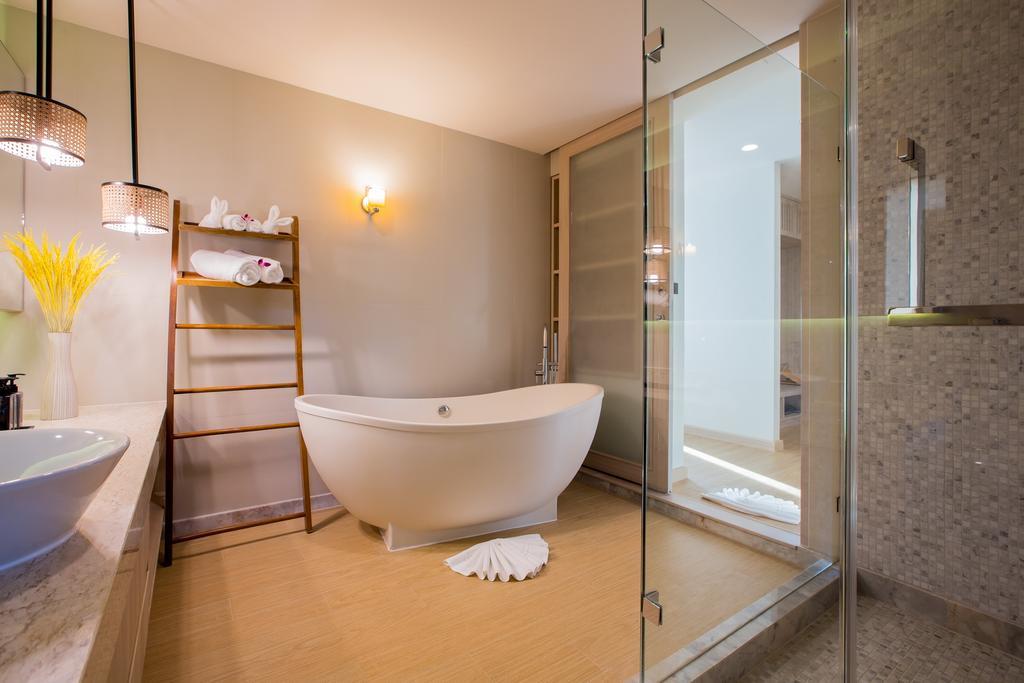 Deluxe Double or Twin Room Garden View